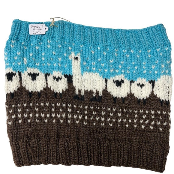 Hand Crafted Accessories - Cowl, neckwarmer, wool, llama, sheep, merino wool, stretchy, winter, warm, knit
